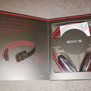 Echos headphones
